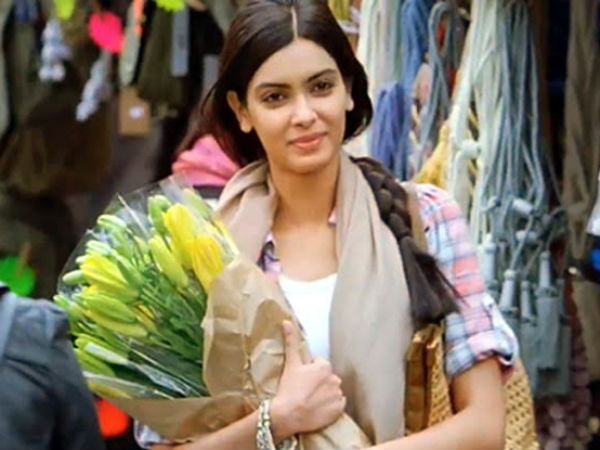 முதல் படத்திலேயே
