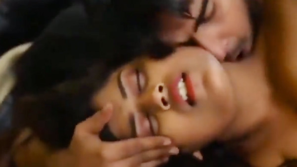 நிர்வாண காட்சிகள்