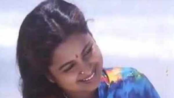 மூச்சு விடாமல் பாடும்