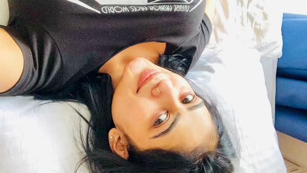 இஷ்டத்துக்கு போட்டோ