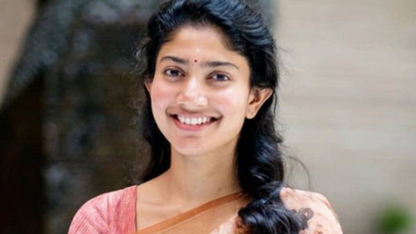 மலர் டீச்சர் கேரக்டர்