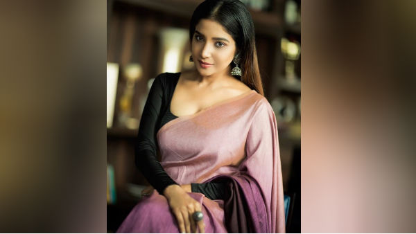 பேசாமல் இருந்தாலே போதும்