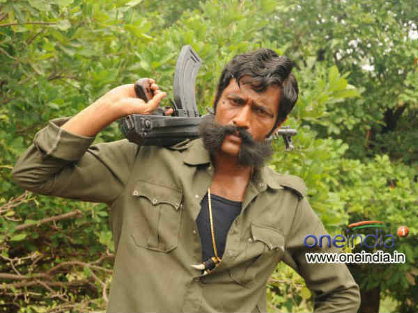 வீரப்பனாக கிஷோர்