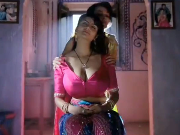 ஹாட் காட்சி