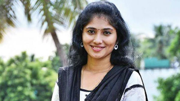 5 செகண்ட் ஜூலியும்