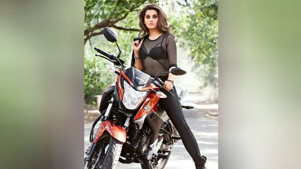 தமிழ் வெள்ளைக்காரியாக