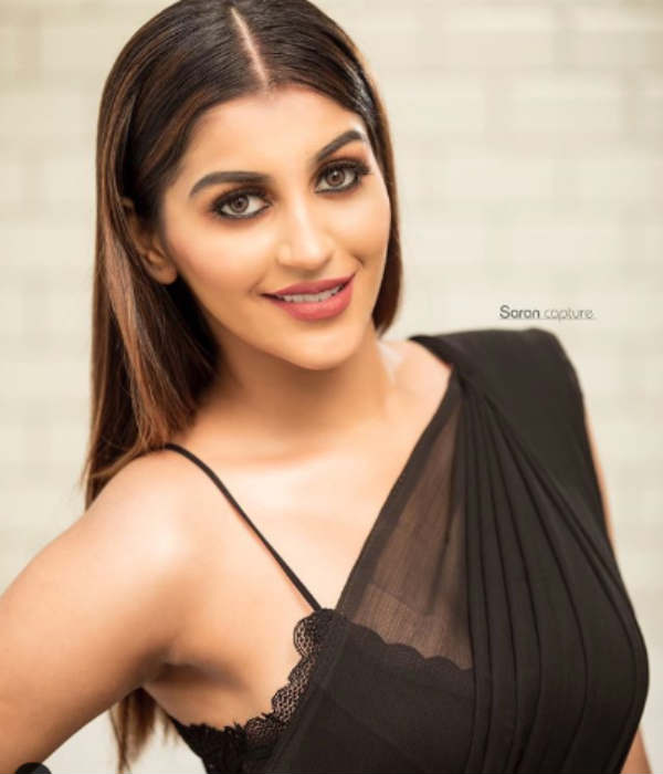 ஏங்கிய நெட்டிசன்ஸ்