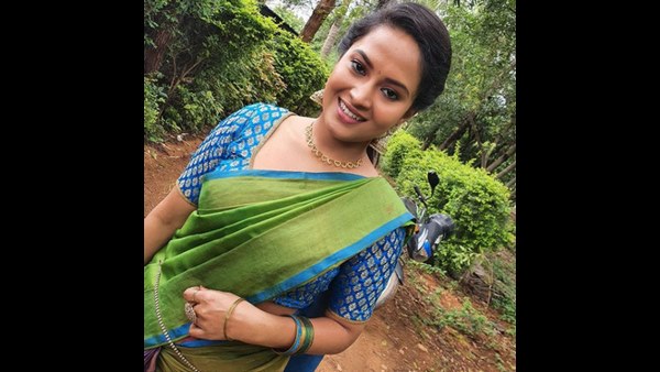 ஆபாச புகைப்படம்