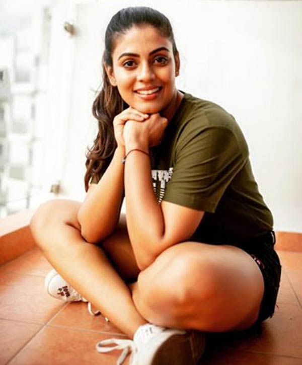 Actress Iniya gym workout photoshoots Actress Iniya gym workout photoshoots