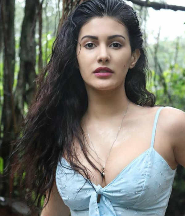 மீண்டும் தமிழில்