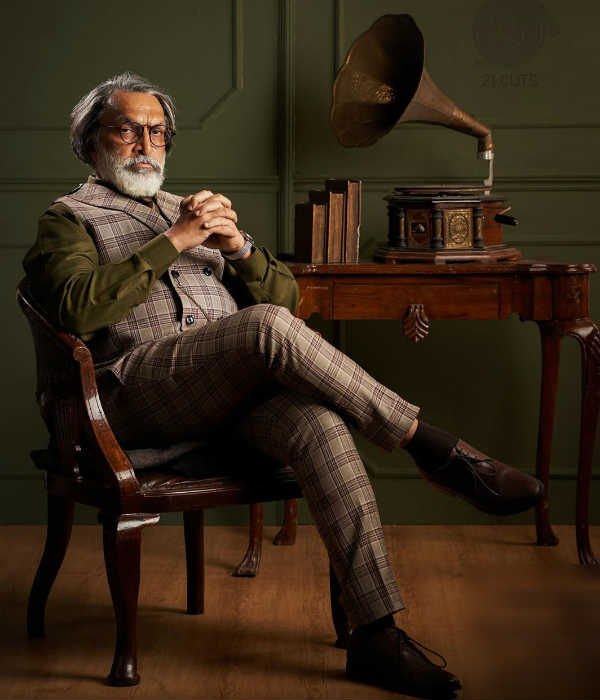 ஹாலிவுட் நடிகரை போல