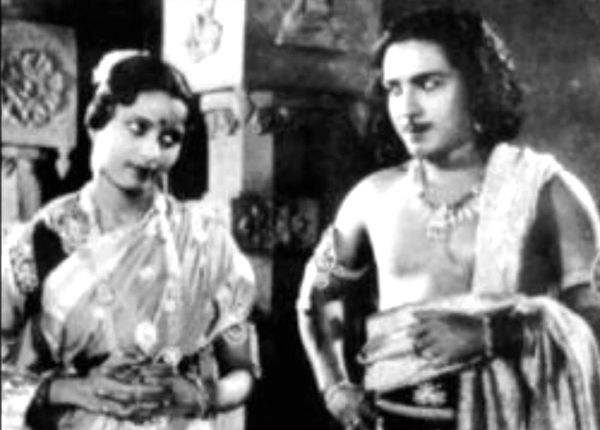 விமானத்தில் விளம்பரம்