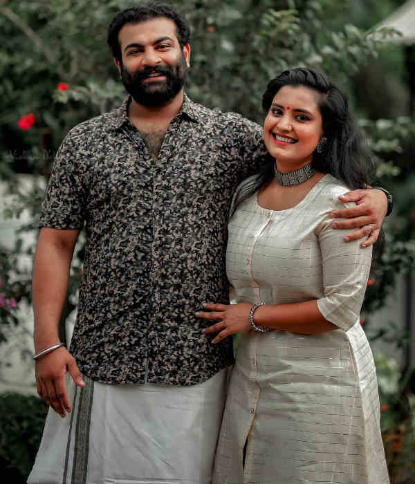 ரோஷ்னா அன் ராய்