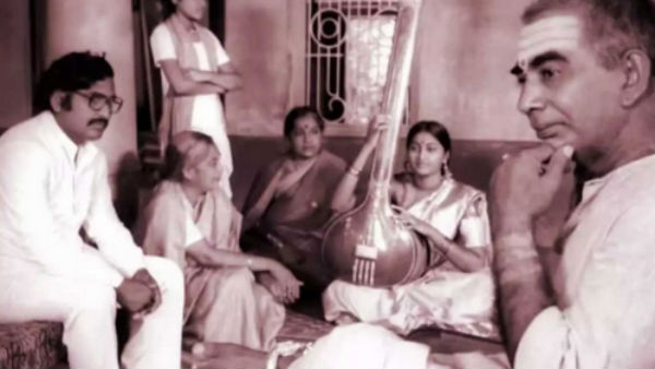 கே.வி.மகாதேவன்