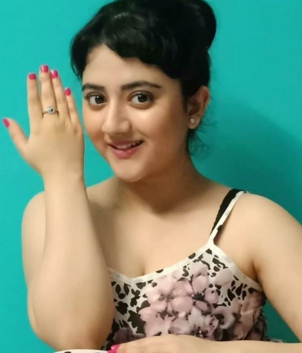 பின் தொடர்ந்து