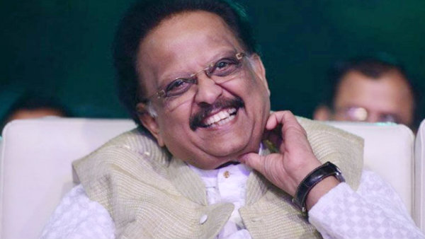 இசை வெள்ளத்தில்