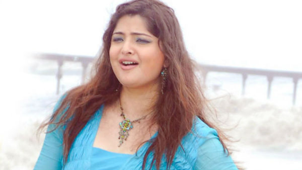 தல அஜித்துடன்
