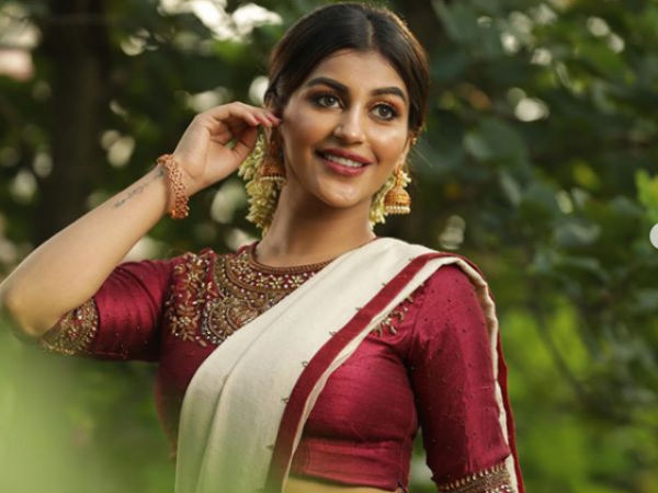 ஸ்ருதிஹாசன் போல்