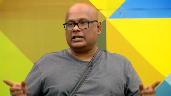 கடவுள் போல தூக்கிவிடுவாங்க
