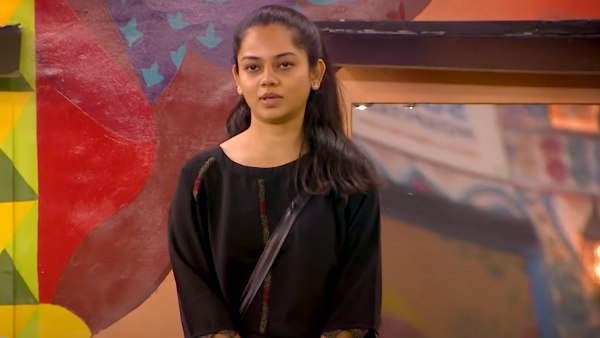 அனிதா இல்லை இனி நீ அழுதா