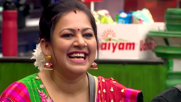 அர்ச்சனா எஸ்கேப்