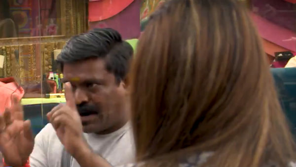 பத்த வச்சுட்டீயே பரட்ட