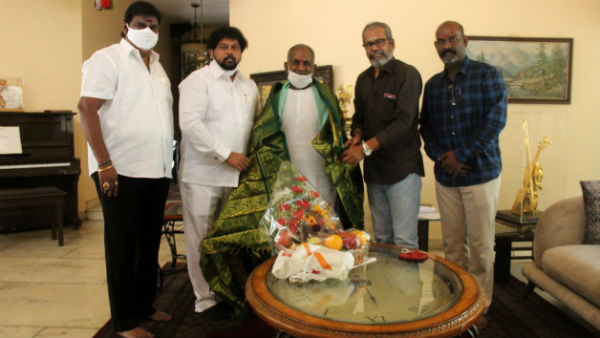 “போற்றிப் பாடடி பெண்ணே”