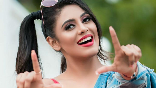 வாகை சூடவா