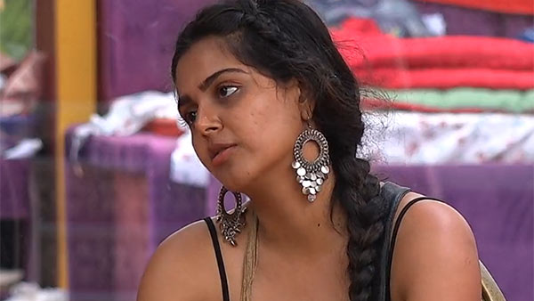 சமத்து பொண்ணு