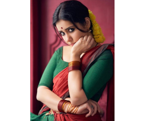 வில்லேஜ் லுக்