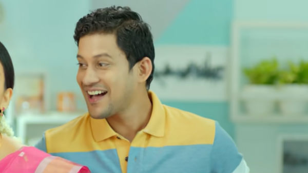 ஆட்டம் பாட்டம் கொண்டாட்டத்துடன்