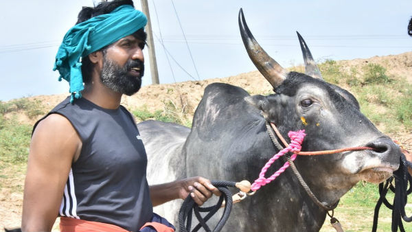 முன்னணி ஹீரோ