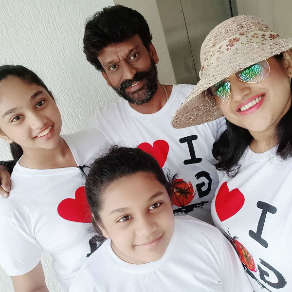 எல்லை மீறிய போட்டோஸ்