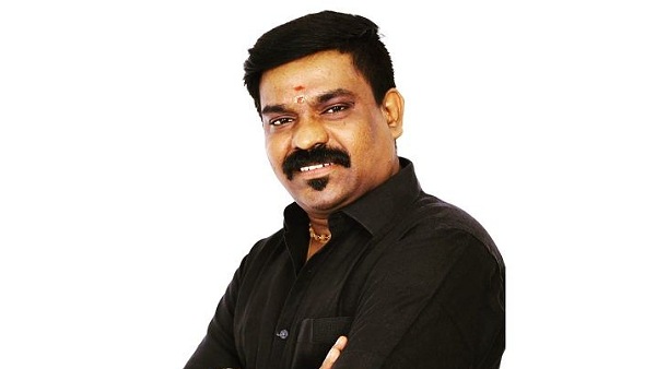 கட்டிப்பிடிச்சது தப்பா?