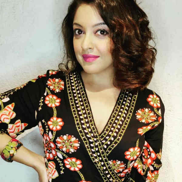 வருகையை அறிவித்தேன்