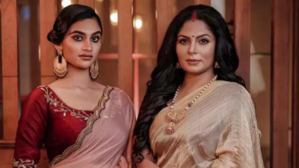 அம்மா-மகளாக நடிக்கிறாங்களாமே.. ஹீரோயின் ஆகும் பிரபல நடிகையின் மகள்.. ரசிகர்கள் வரவேற்பு! | Asha Sharath and daughter Uthara to act in Manoj Kana film - Tamil Filmibeat