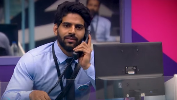 வாடிக்கையாளர்கள் - ஊழியர்கள்