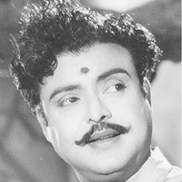 நூறு வயது