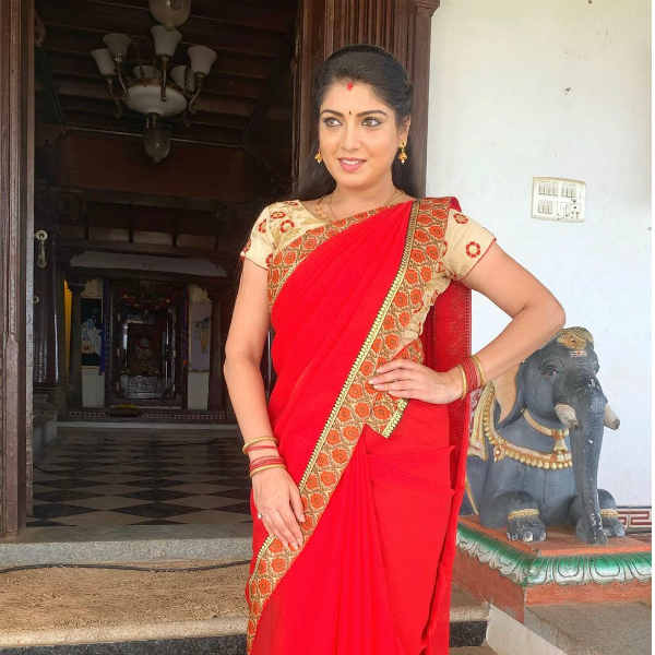 சின்ன வேடங்கள்