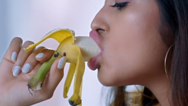 டீசர் நீக்கம்