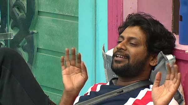 ஜாலியா ஜெயிலில்