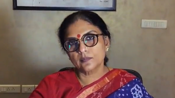 விளாசிவிடும் ஸ்ரீபிரியா