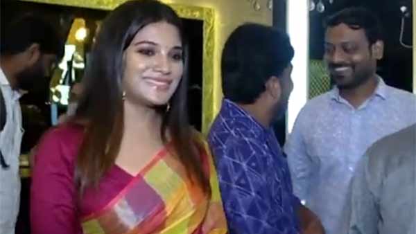 அலார்ம் வைத்தாவது குடிங்க