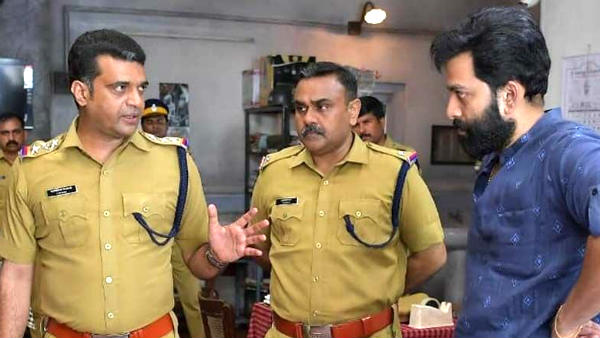 அய்யப்பனும் கோஷியும் நடிகர்