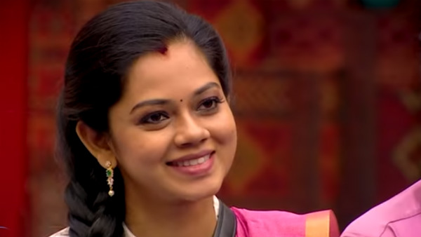 ஆரியிடம் வாக்குவாதம்