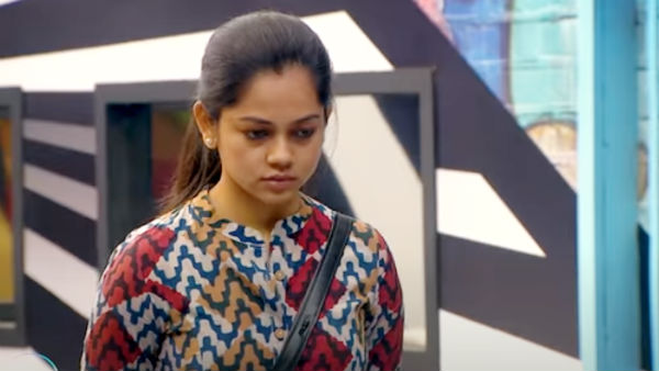 ஆவேசமான அனிதா