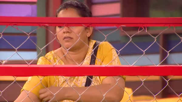 சர்ச்சைகளில் அர்ச்சனா