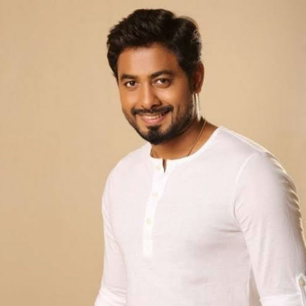 கவனிக்கவும் படவில்லை