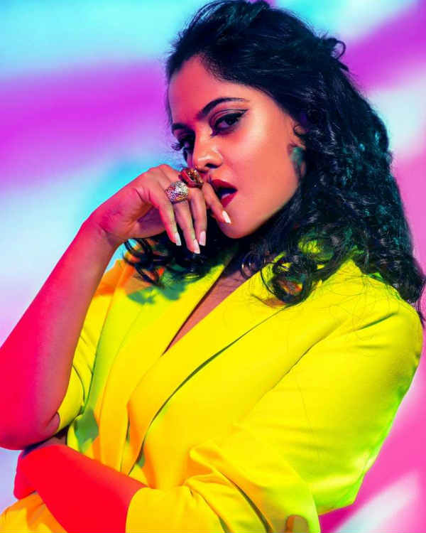 லீட் ரோலில்