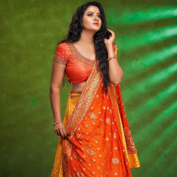 பேரதிர்ச்சியில் ரசிகர்கள்